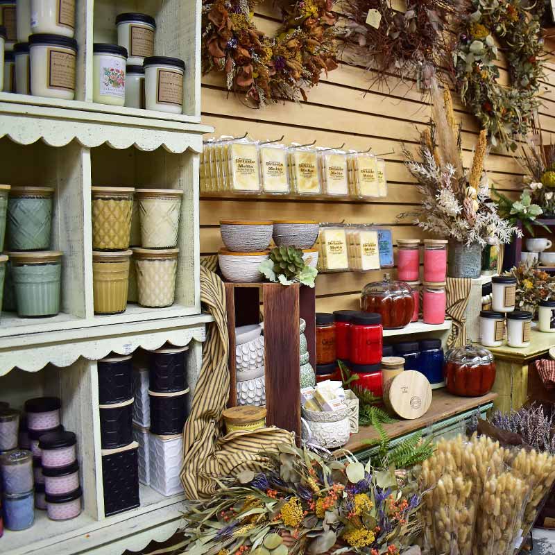 Candles and scents.